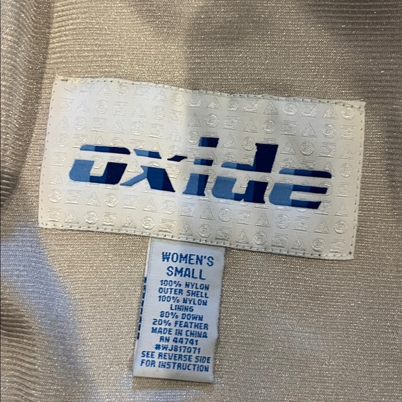 Women’s down winter coat size small - Picture 4 of 6